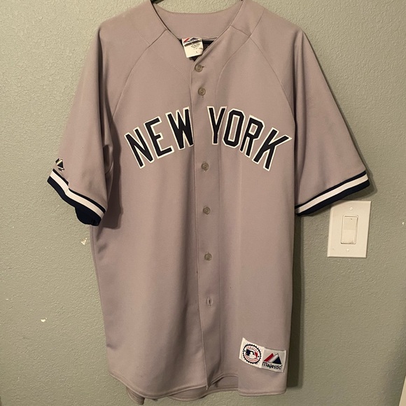 jeter yankees jersey